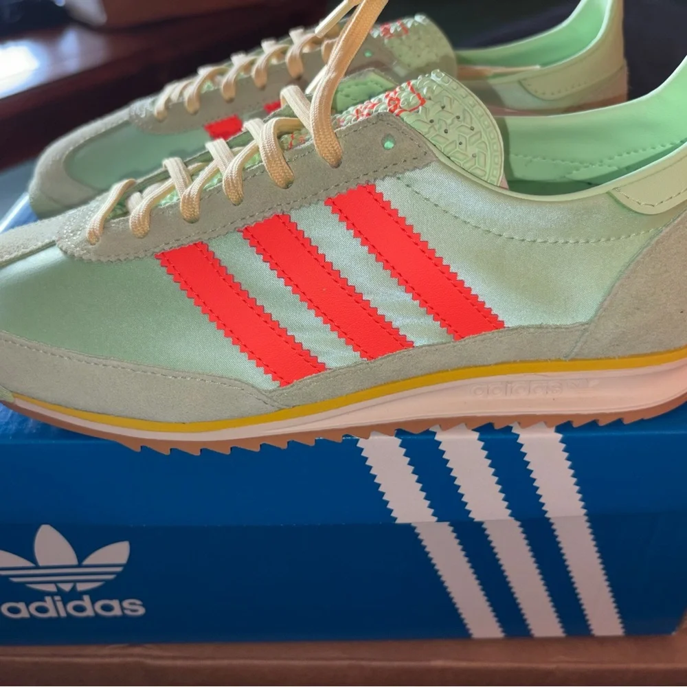 Adidas SL 72 OG - soft neon green/yellow and neon orange stripes - Picture 3 of 7